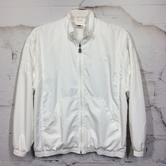 Nike Jackets & Blazers - 💗 Nike Jacket 💗